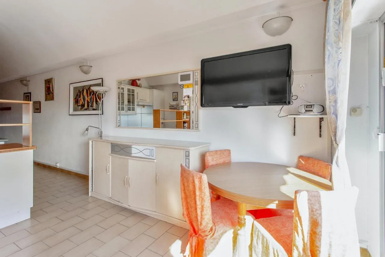 Appartement Charmant A Antibes 33 M² Piscine Partagee 0*,